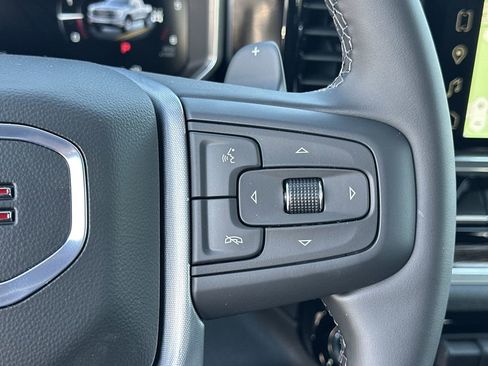 New 2026 GMC Sierra 1500 Elevation image 12
