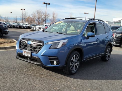 Used 2022 Subaru Forester Limited w/ Popular Package #2 image 4