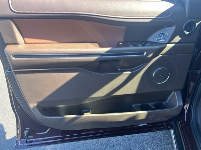 Used 2023 Ford Expedition Max King Ranch AWD/4WD image 14