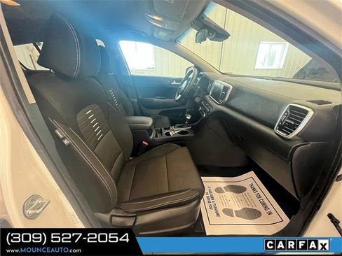 Used 2020 Kia Sportage LX w/ LX Popular Package image 5