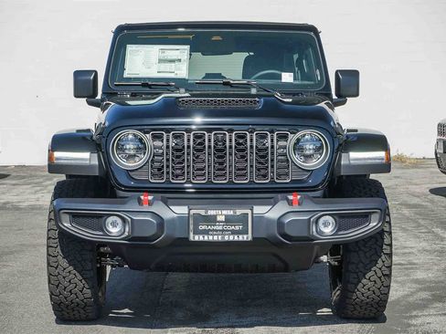 New 2026 Jeep Wrangler Unlimited Rubicon w/ Safety Group image 2