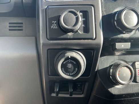 Used 2016 Ford F150 XLT w/ Equipment Group 302A Luxury image 18