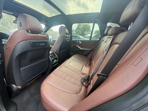 Used 2022 BMW X5 xDrive40i w/ Premium Package image 26