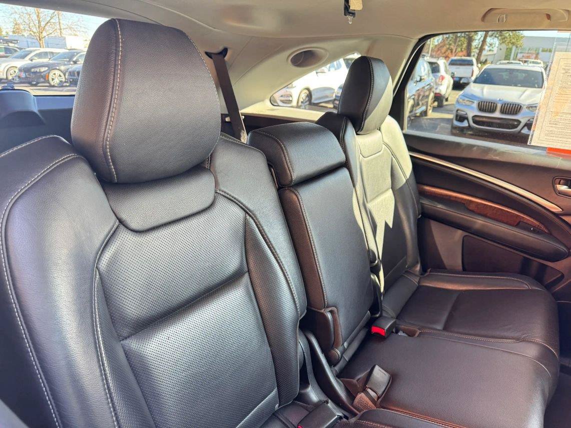 Used 2020 Acura MDX w/ Technology Package AWD/4WD image 12