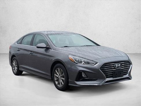 Used 2019 Hyundai Sonata SE FWD image 3