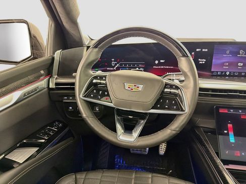 Used 2025 Cadillac Escalade V w/ LPO, Floor Liner Package AWD/4WD image 23