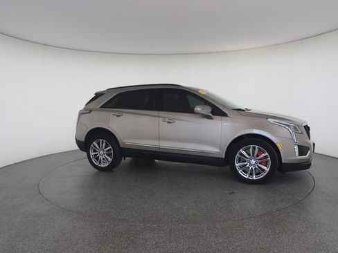 Used 2023 Cadillac XT5 Sportv w/ LPO, Floor Liner Package image 25