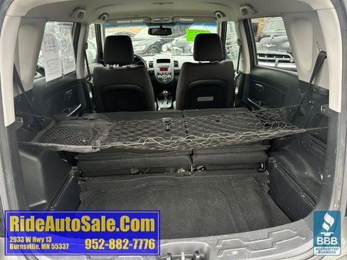 Used 2013 Kia Soul FWD image 25