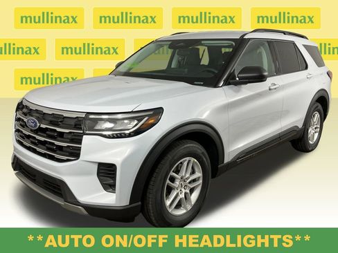 New 2026 Ford Explorer Active image 15