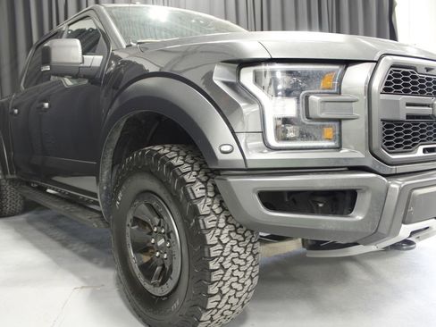 Used 2018 Ford F150 Raptor w/ Equipment Group 802A Luxury image 12