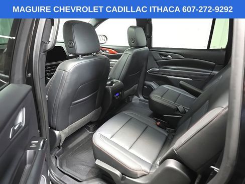 Used 2024 Chevrolet Traverse Z71 w/ Enhanced Driving Package AWD/4WD image 30