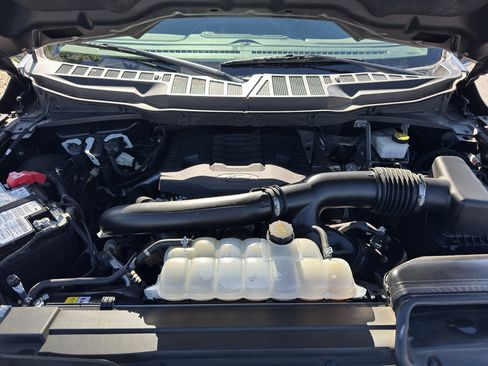 Used 2023 Ford F150 Platinum AWD/4WD image 16