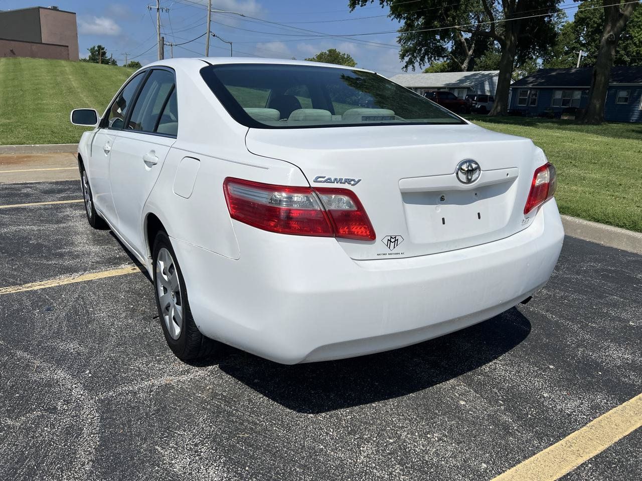 Used 2009 Toyota Camry FWD image 3