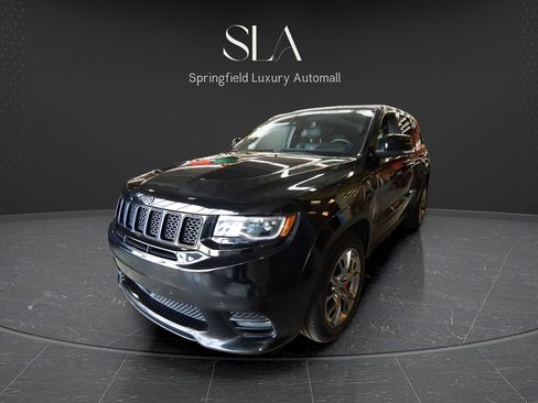 Used 2020 Jeep Grand Cherokee SRT w/ Trailer Tow Group IV AWD/4WD image 10