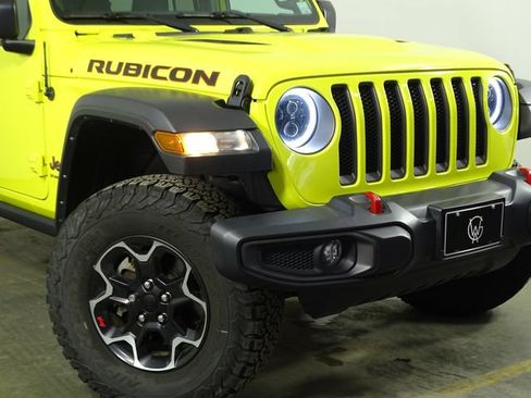 Used 2023 Jeep Wrangler Unlimited Rubicon AWD/4WD image 39