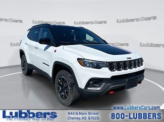 Used 2025 Jeep Compass Trailhawk w/ Trailer Tow Group video 1