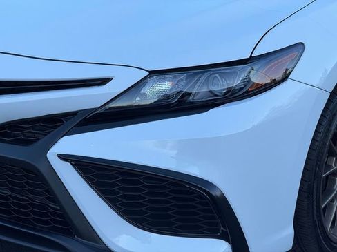 Certified 2024 Toyota Camry SE w/ Convenience Package image 10