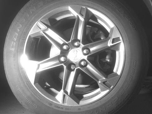 Used 2025 Chevrolet Blazer LT FWD image 13