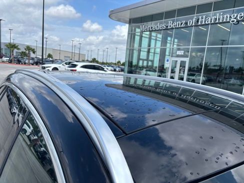 Used 2018 Mercedes-Benz GLC 300 image 7