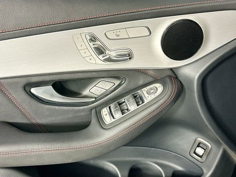 Certified 2022 Mercedes-Benz GLC 43 AMG 4MATIC image 18