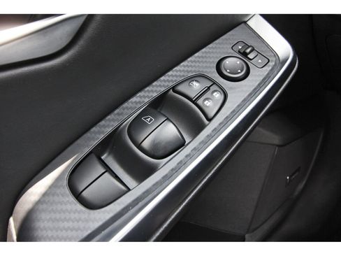 Certified 2025 Nissan Sentra SR w/ SR Premium Package FWD image 23