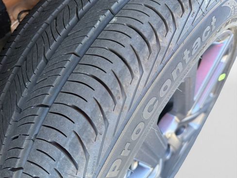 New 2026 Jeep Compass Limited image 19