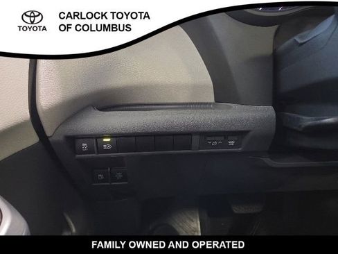 Used 2024 Toyota Sienna XLE FWD image 26