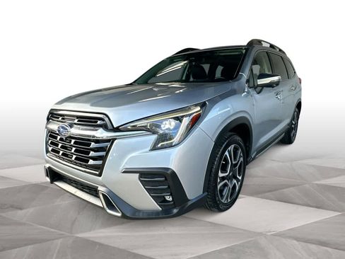 Used 2023 Subaru Ascent Touring AWD/4WD image 4