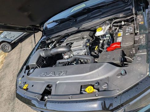 New 2026 RAM 1500 Laramie AWD/4WD image 27