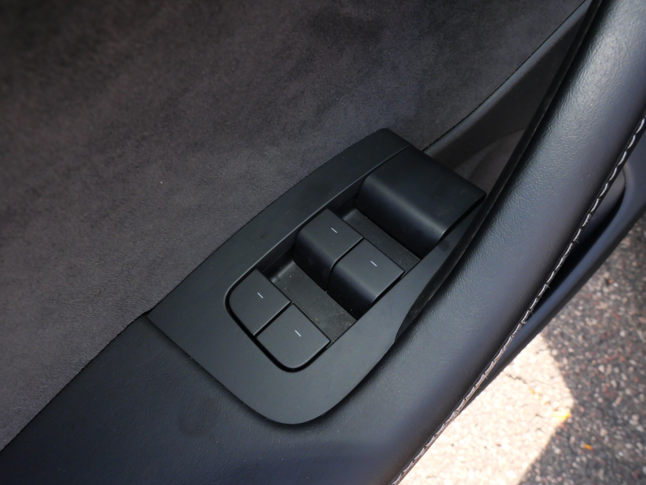 Used 2022 Tesla Model 3 Long Range AWD/4WD image 19