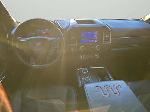 Used 2021 Ford Expedition King Ranch image 23