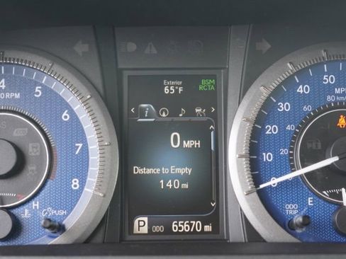 Used 2018 Toyota Sienna XLE w/ XLE Navigation Package FWD image 21