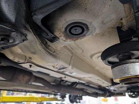 Used 2011 Suzuki SX4 AWD Hatchback image 40