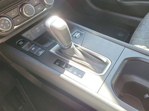 New 2025 Nissan Kicks SV image 10