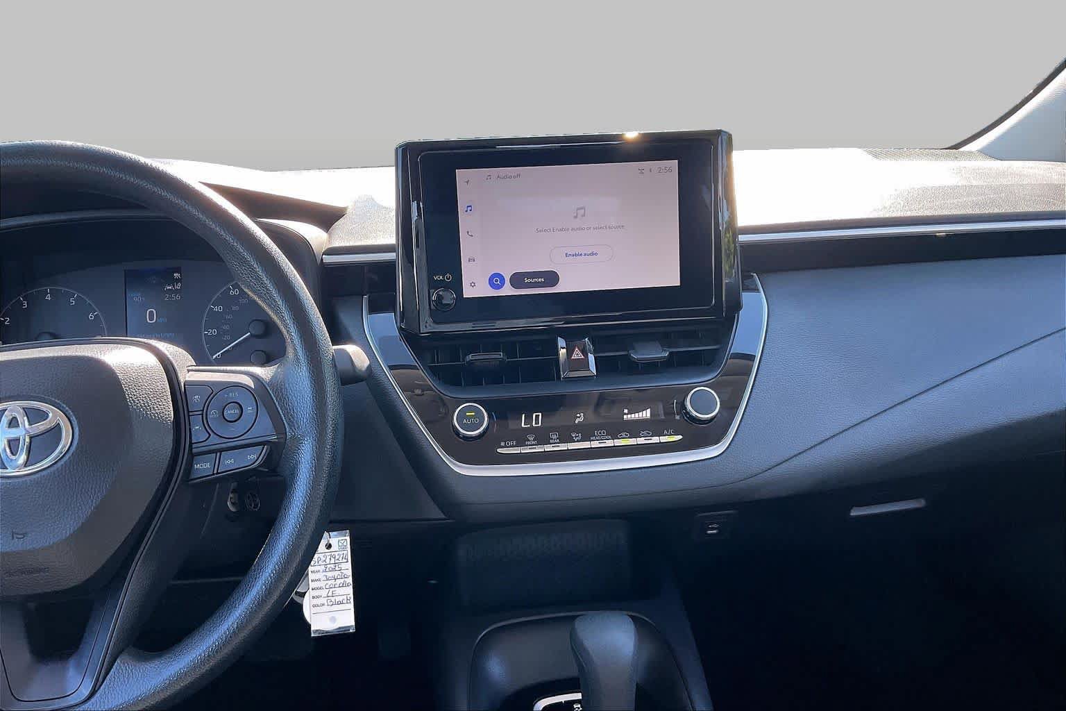Used 2025 Toyota Corolla LE FWD image 7