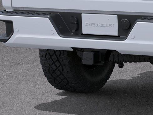 New 2026 Chevrolet Silverado 2500 ZR2 w/ LPO, Dark Essentials Package AWD/4WD image 14