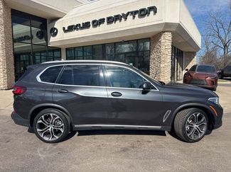 Used 2022 BMW X5 xDrive40i w/ Executive Package video 2