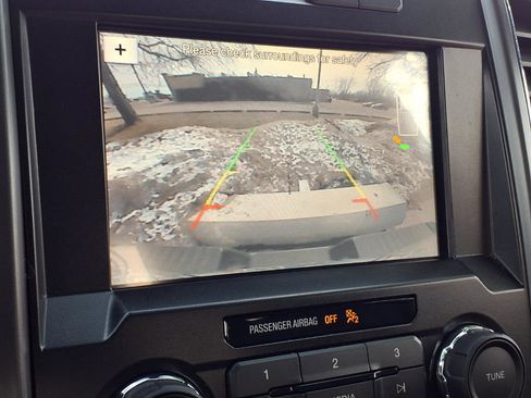 Used 2019 Ford F150 XLT w/ Equipment Group 302A Luxury image 9