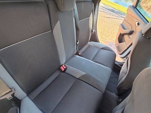 Used 2014 Ford Focus SE FWD image 17