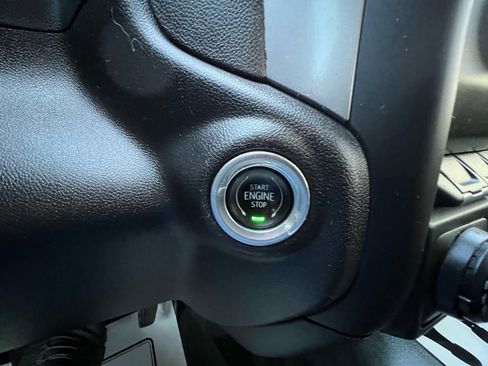 Used 2022 Chevrolet Silverado 1500 W/T w/ WT Value Package image 22