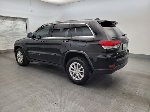 Used 2022 Jeep Grand Cherokee Laredo E w/ Security & Convenience Group AWD/4WD image 3