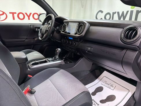 Used 2023 Toyota Tacoma TRD Off-Road AWD/4WD image 11