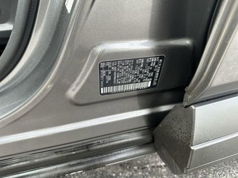 Certified 2023 Nissan Rogue SV image 38