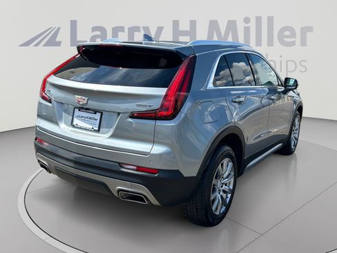 Used 2023 Cadillac XT4 Premium Luxury AWD/4WD image 6