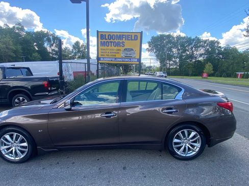 Used 2014 INFINITI Q50 Premium w/ Navigation Package image 2
