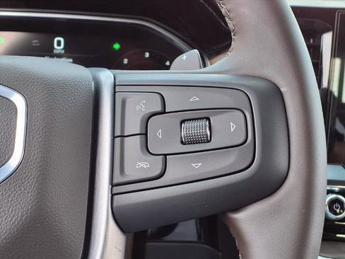 New 2026 GMC Sierra 1500 SLT image 12