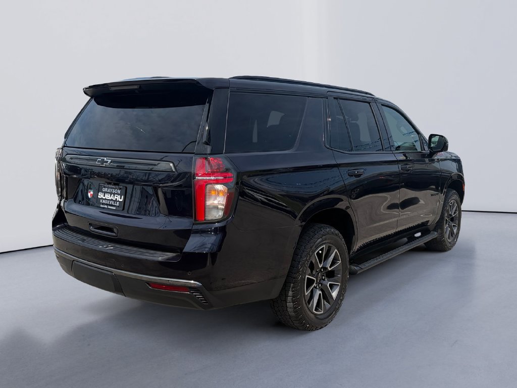 Used 2022 Chevrolet Tahoe Z71 w/ Luxury Package AWD/4WD image 3