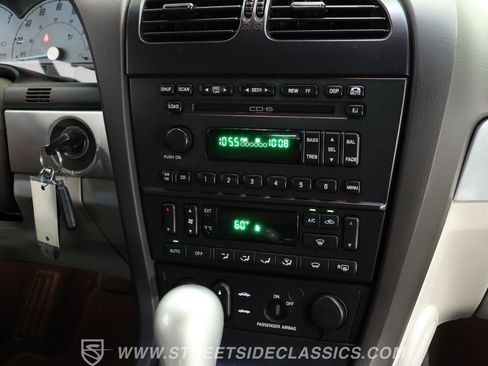 Used 2002 Ford Thunderbird Neiman Marcus RWD image 39