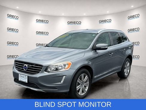 Used 2016 Volvo XC60 T6 w/ Proximity Package AWD/4WD image 3