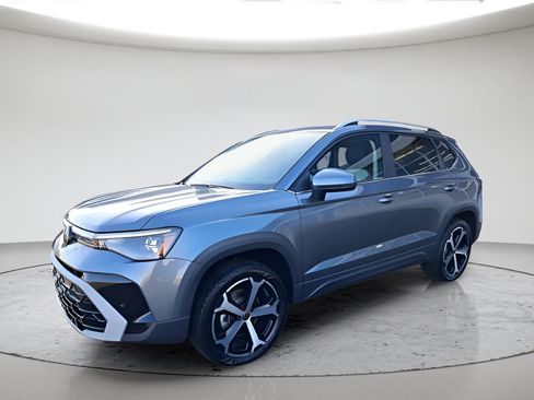 New 2025 Volkswagen Taos SEL AWD/4WD image 7